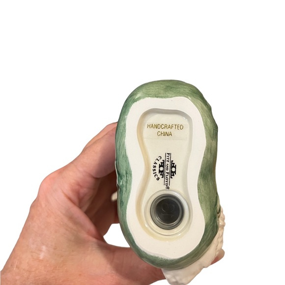 Vintage Fitz & Floyd Gregorian Salt & Pepper Shaker (Horse & Dove) - Picture 3 of 4